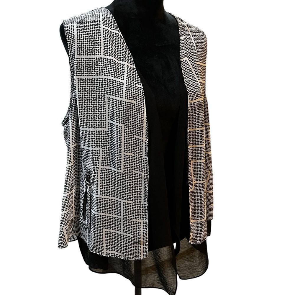Chico's Women's Black White Dot Layered Chiffon Open Vest Sz 2 Chico’s = Large